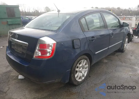 2010 Nissan Sentra 2.0S z USA, uszkodzony, nr VIN 3N1AB6AP5AL720656